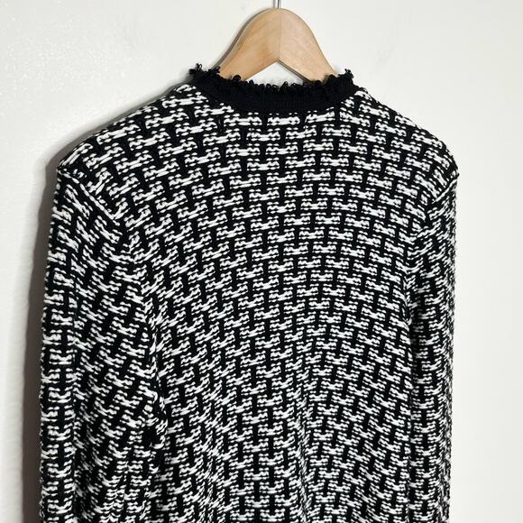 Tahari Womens Chunky Knit Cardigan Sweater Small Black White Pockets Preppy - Picture 7 of 11